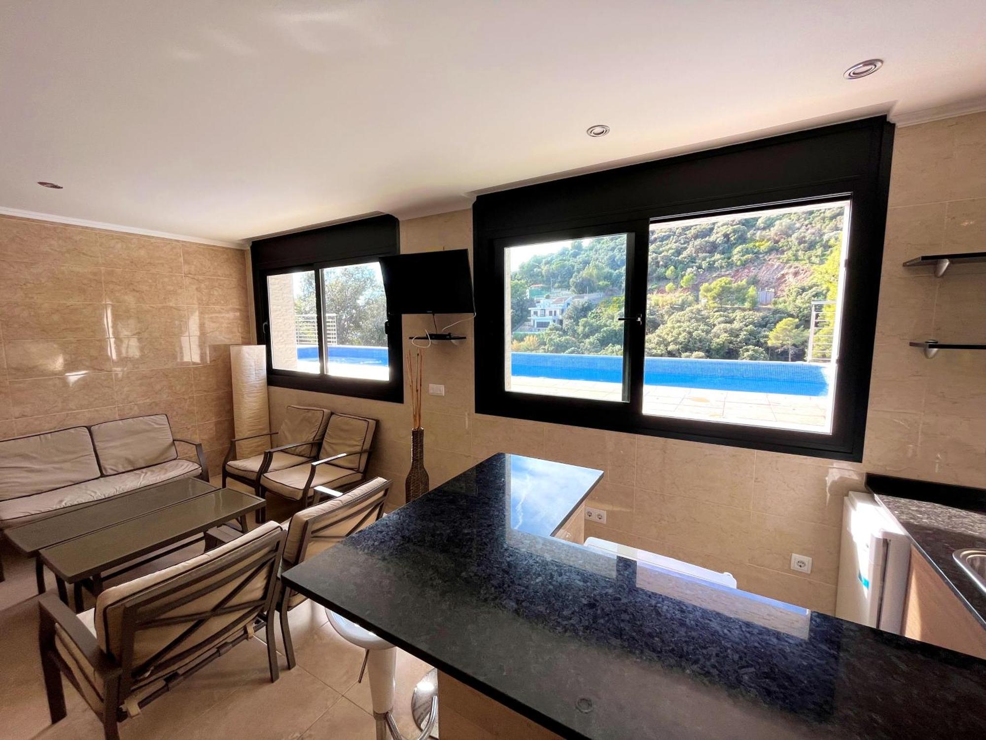Villa De Lujo Con Vistas Al Mar Y Piscina Privada *