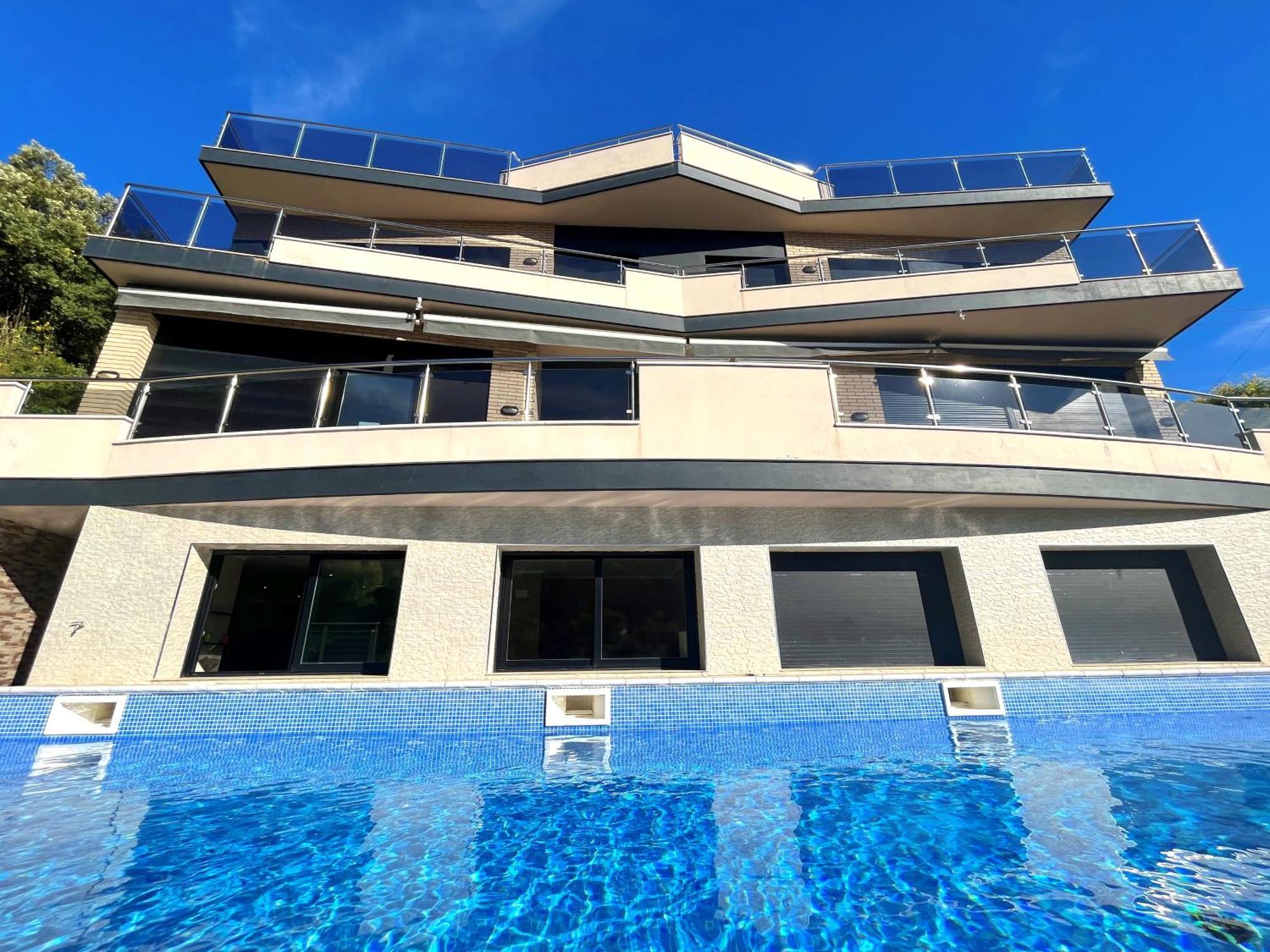 De Lujo Con Vistas Al Mar Y Piscina Privada *